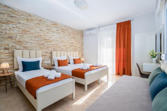 Angela Rooms